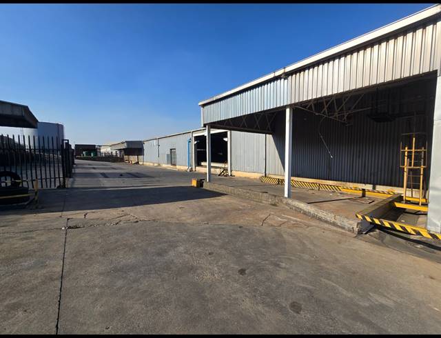 27,810M² WAREHOUSE TO LET IN ELANDSFONTEIN